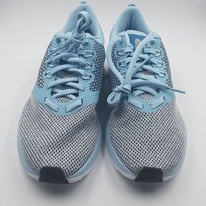 Running shoes